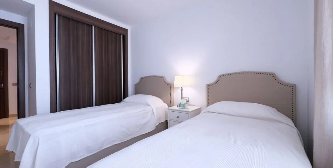 Продажа апартаментов на среднем этаже в Marbella 14