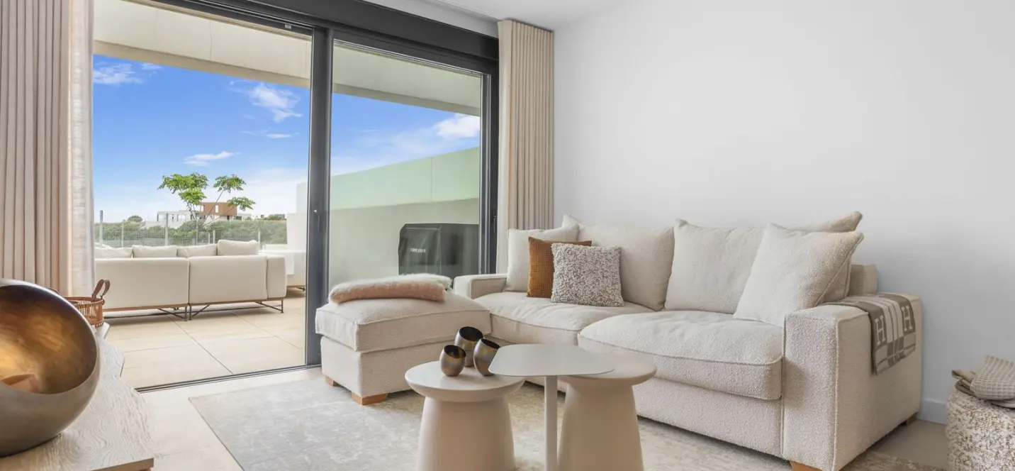 Продажа апартаментов на первом этаже в Altos de los Monteros 2
