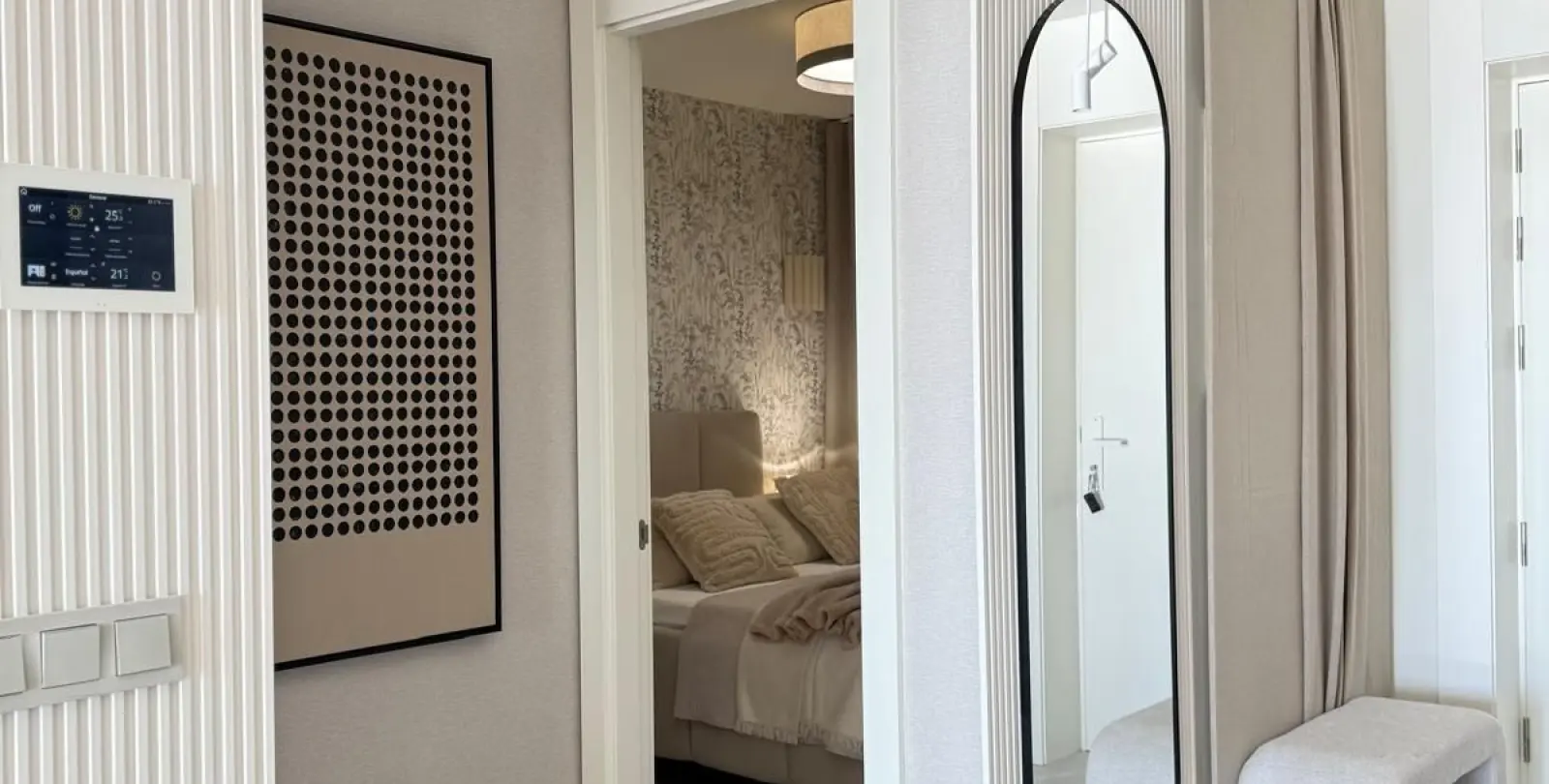 Sale of middle floor apartment in Higueron 9
