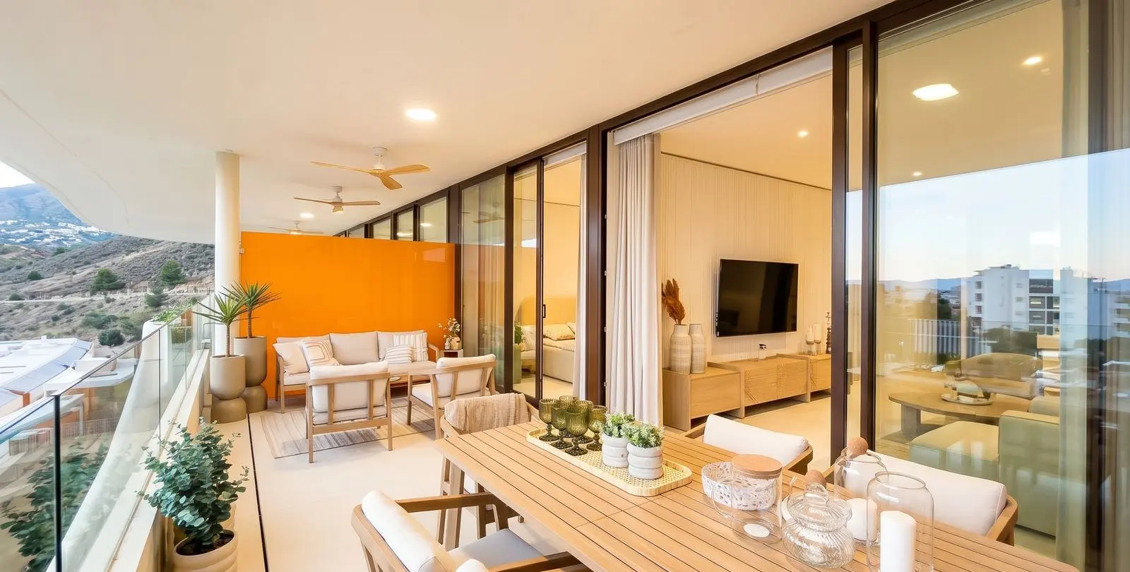 Sale of middle floor apartment in Higueron 11