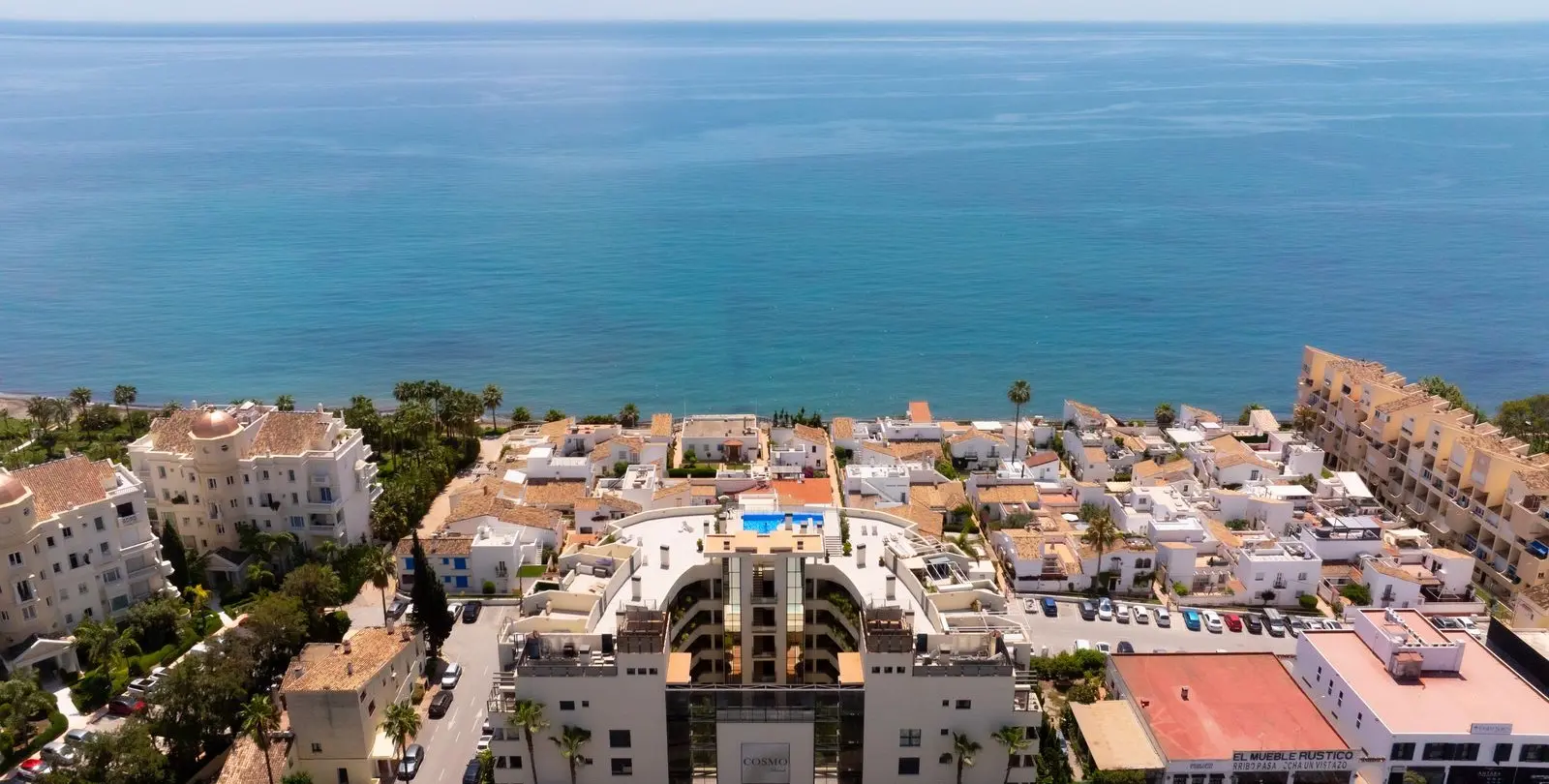 Продажа апартаментов на среднем этаже в Estepona 2