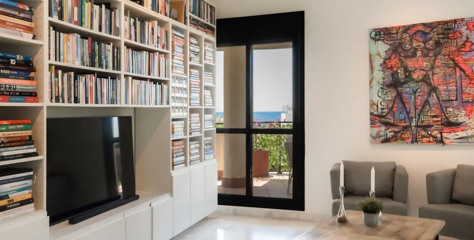 Продажа апартаментов на среднем этаже в Estepona 20