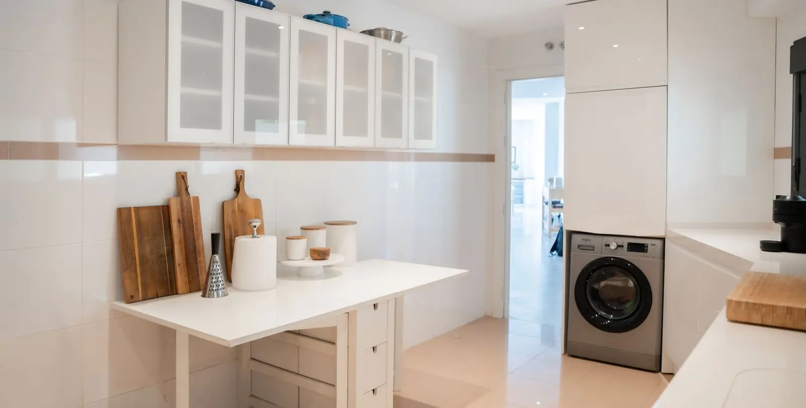 Продажа апартаментов на среднем этаже в Estepona 32