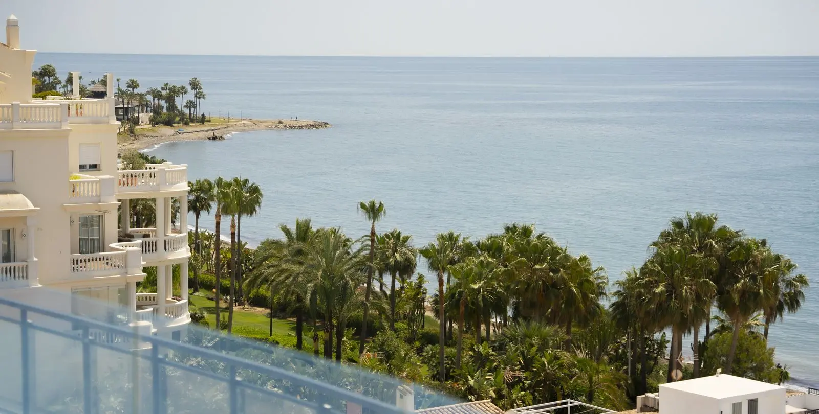 Продажа апартаментов на среднем этаже в Estepona 51