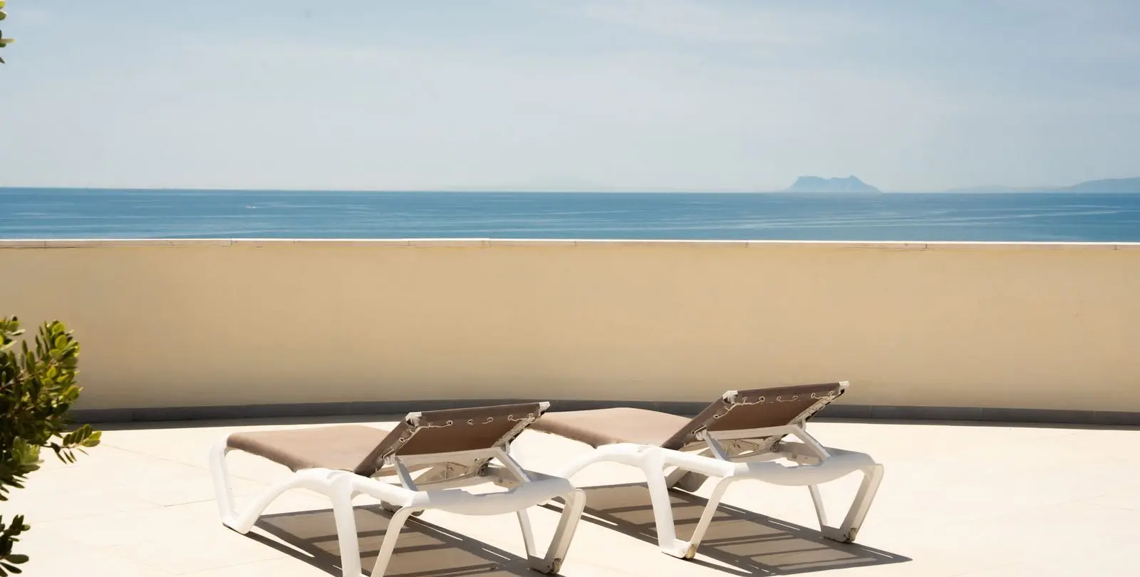Продажа апартаментов на среднем этаже в Estepona 53