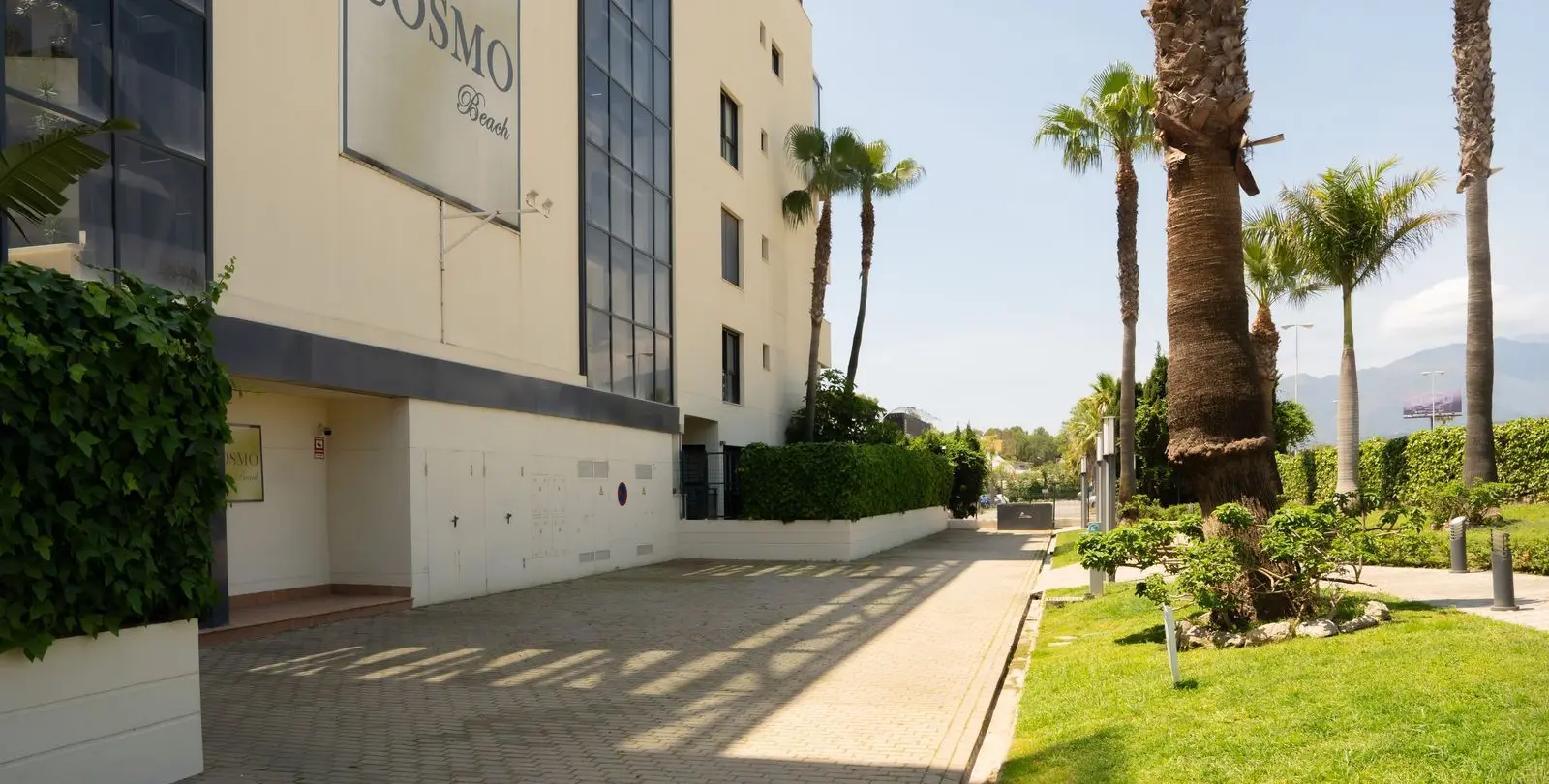 Продажа апартаментов на среднем этаже в Estepona 59