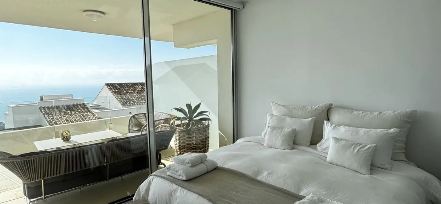 Venta de apartamento en planta media en Benalmadena 1