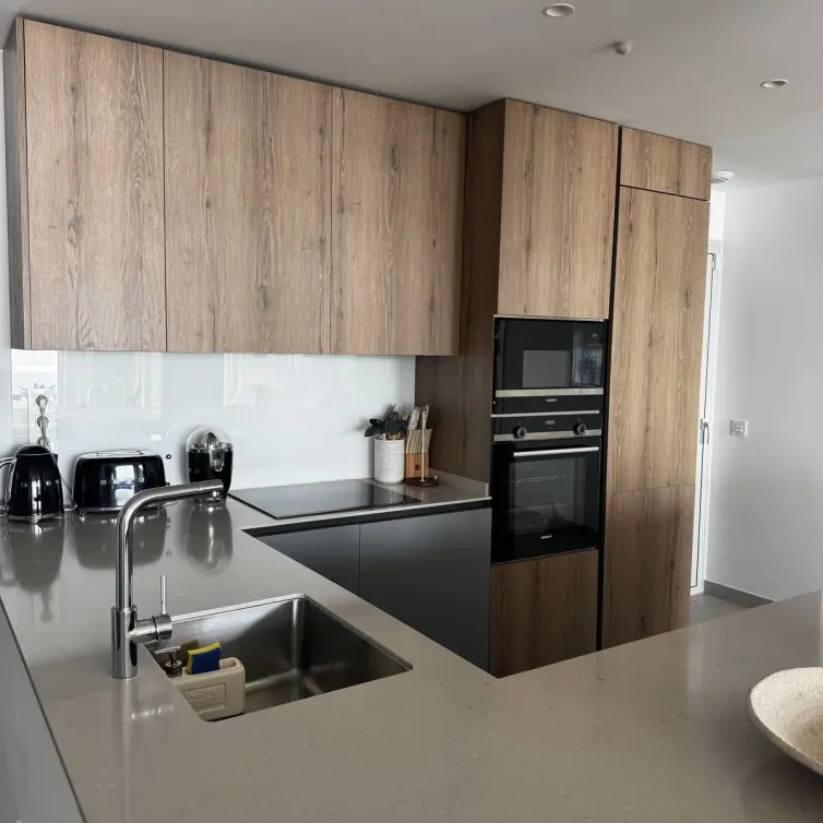 Venta de apartamento en planta media en Benalmadena