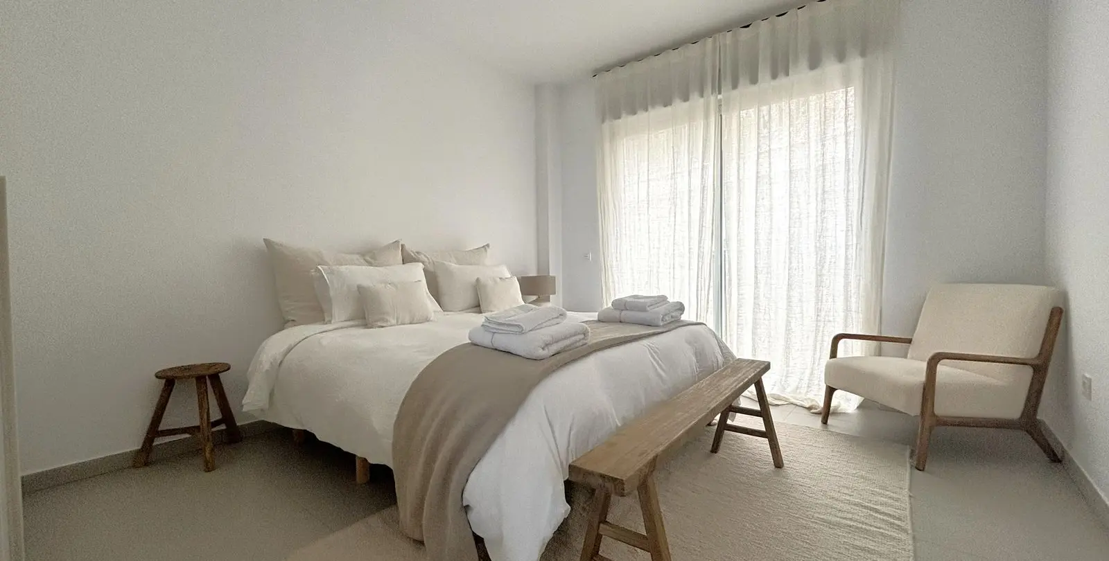 Venta de apartamento en planta media en Benalmadena 11
