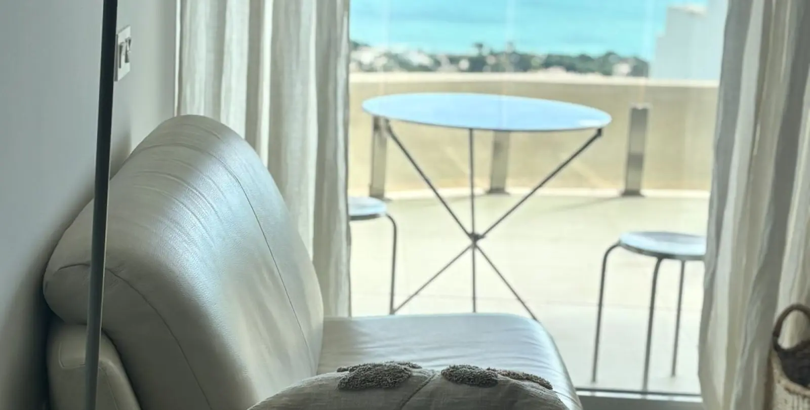 Venta de apartamento en planta media en Benalmadena 12