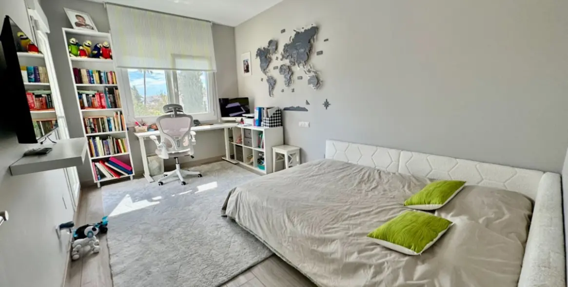 Sale of townhouse in Atalaya 23