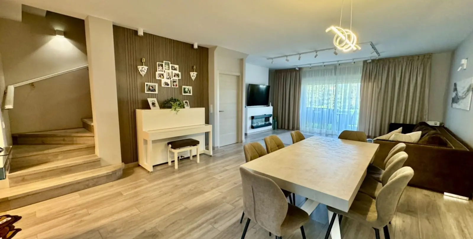 Sale of townhouse in Atalaya 1