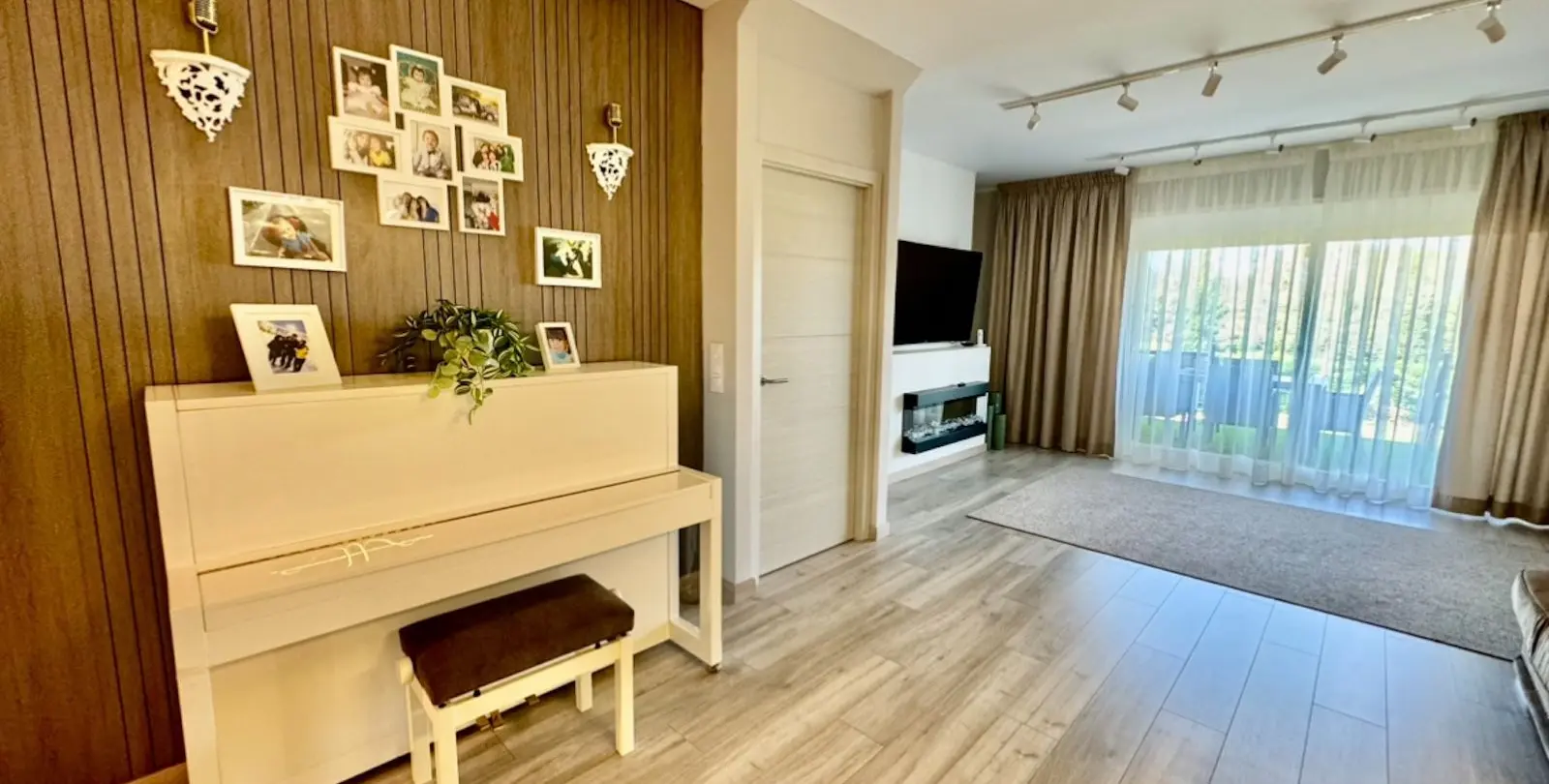Sale of townhouse in Atalaya 2