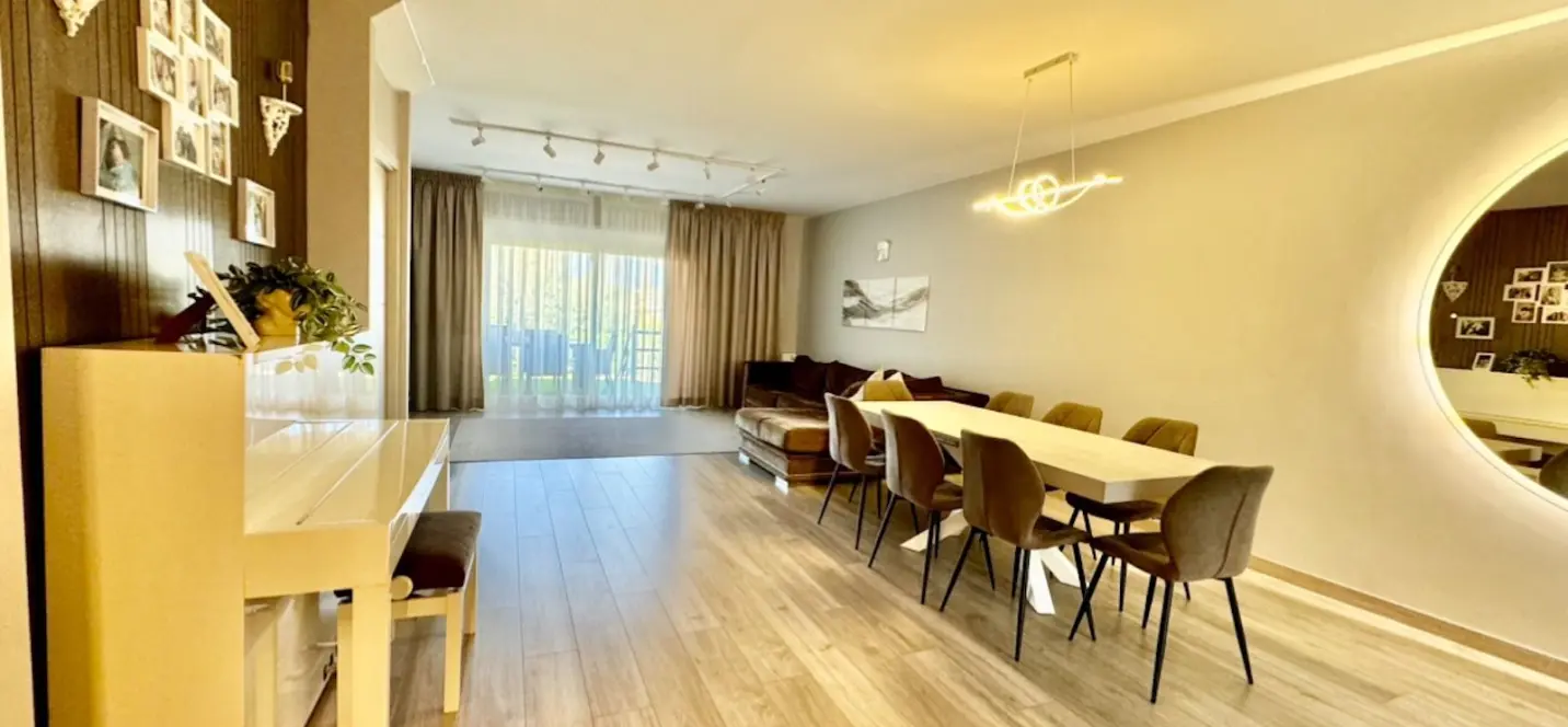 Sale of townhouse in Atalaya 3