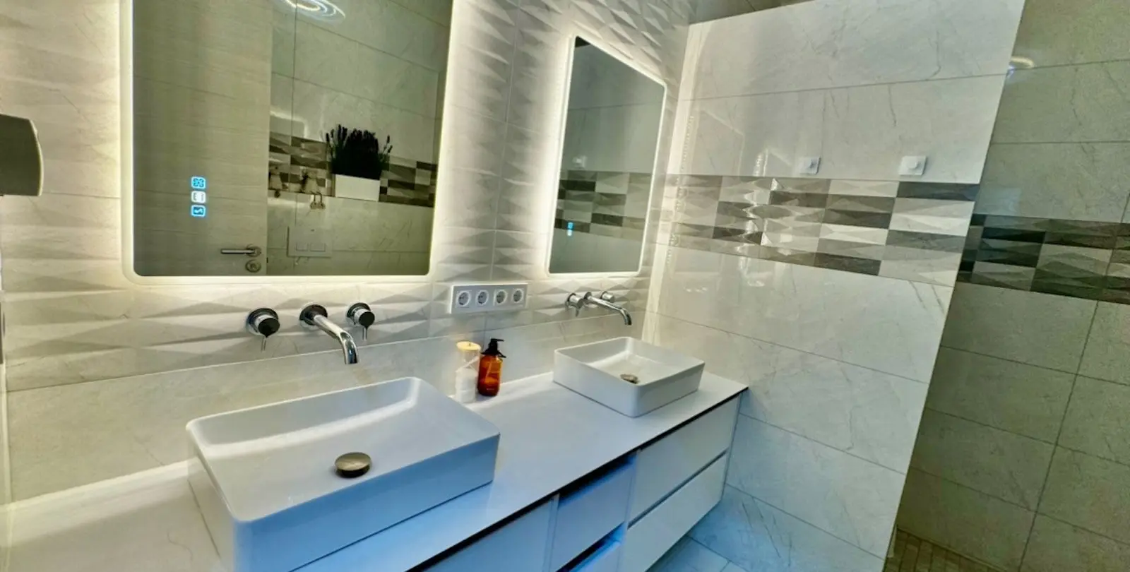 Sale of townhouse in Atalaya 21