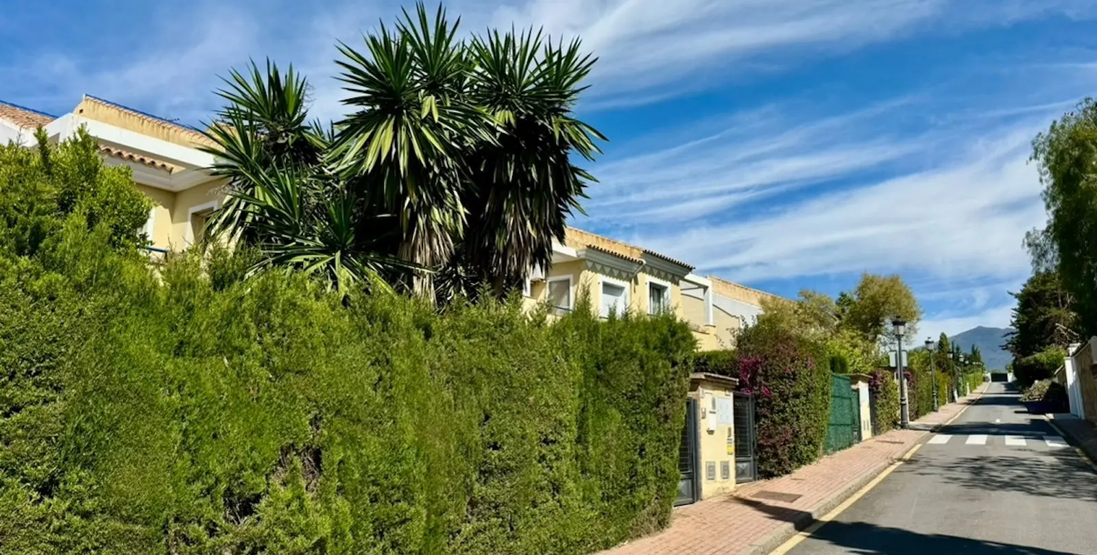 Sale of townhouse in Atalaya 30