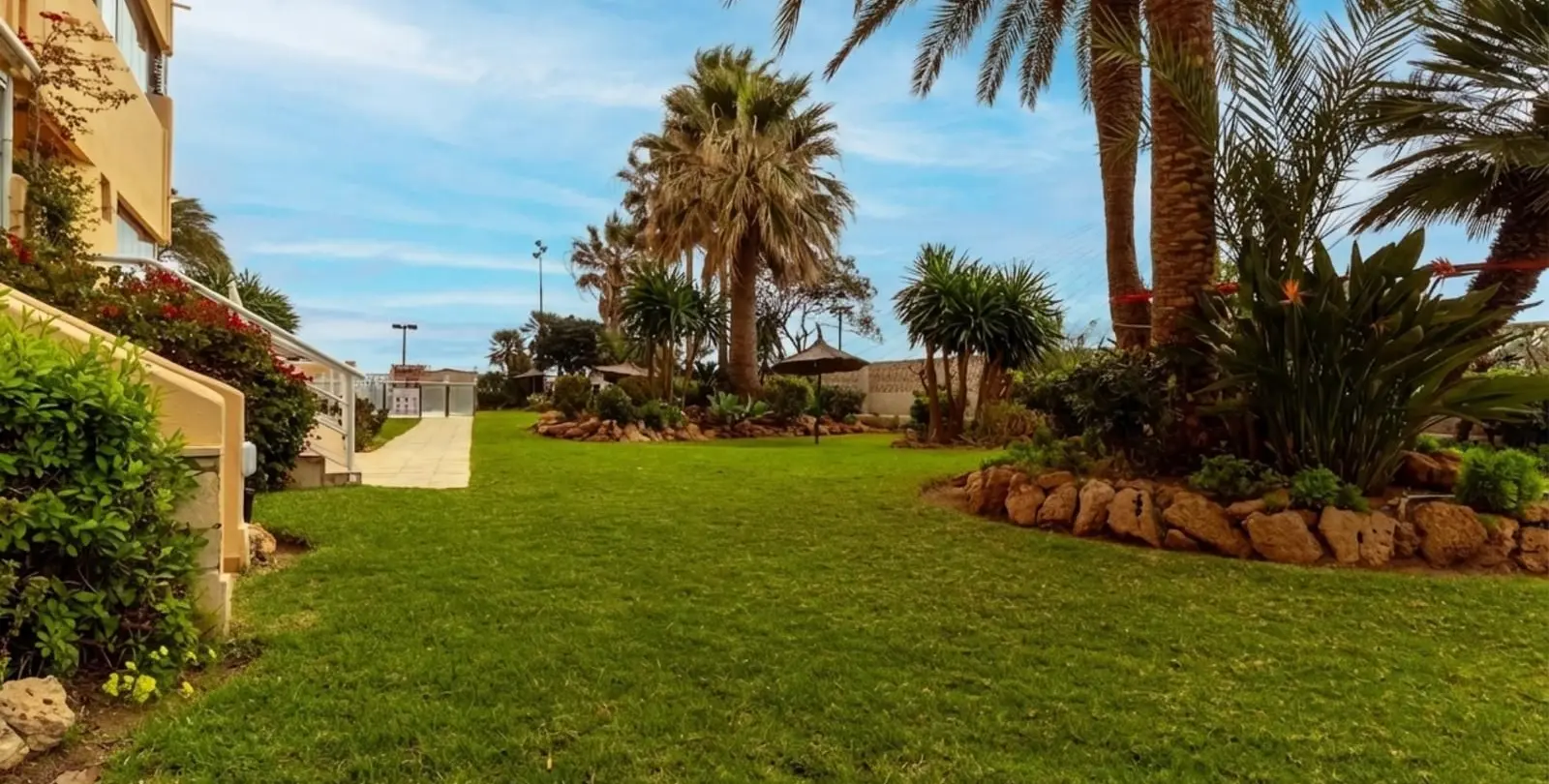 Sale of ground floor apartment in Fuengirola 24