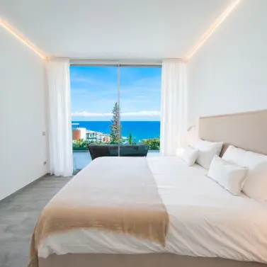 Продажа апартаментов на первом этаже в Fuengirola