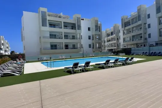 Image 1 thumb