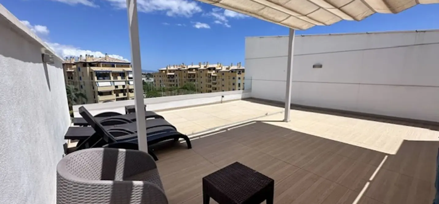 Venta de ático dúplex en Marbella 2