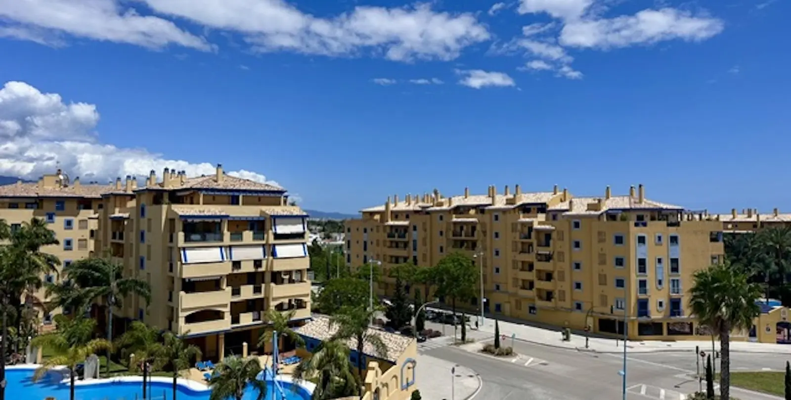 Продажа двухуровневого пентхауса в Marbella 5