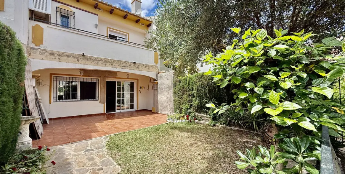 Venta de adosado en Puerto Banús 1