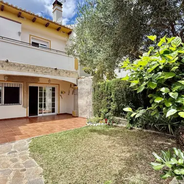 Venta de adosado en Puerto Banús