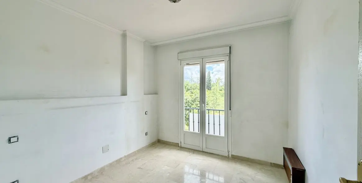 Venta de adosado en Puerto Banús 35
