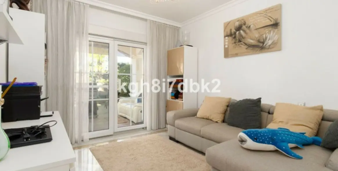 Venta de villa independiente en Estepona 15
