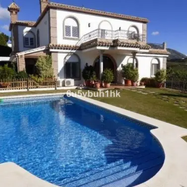 Venta de villa independiente en Vista Verde
