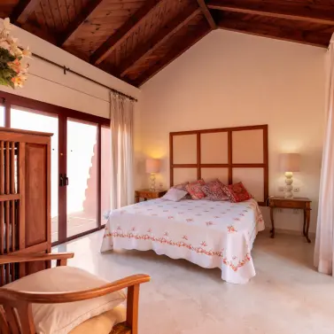 Venta de ático dúplex en Estepona