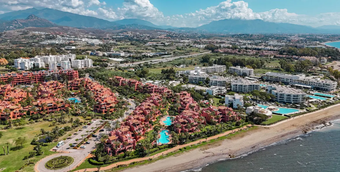 Venta de ático dúplex en Estepona 6