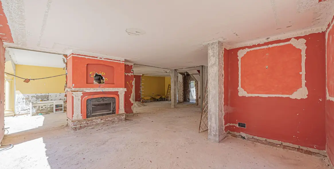 Sale of detached villa in Nagüeles 3