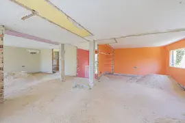 Image 7 thumb