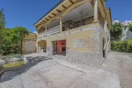 Image 9 thumb