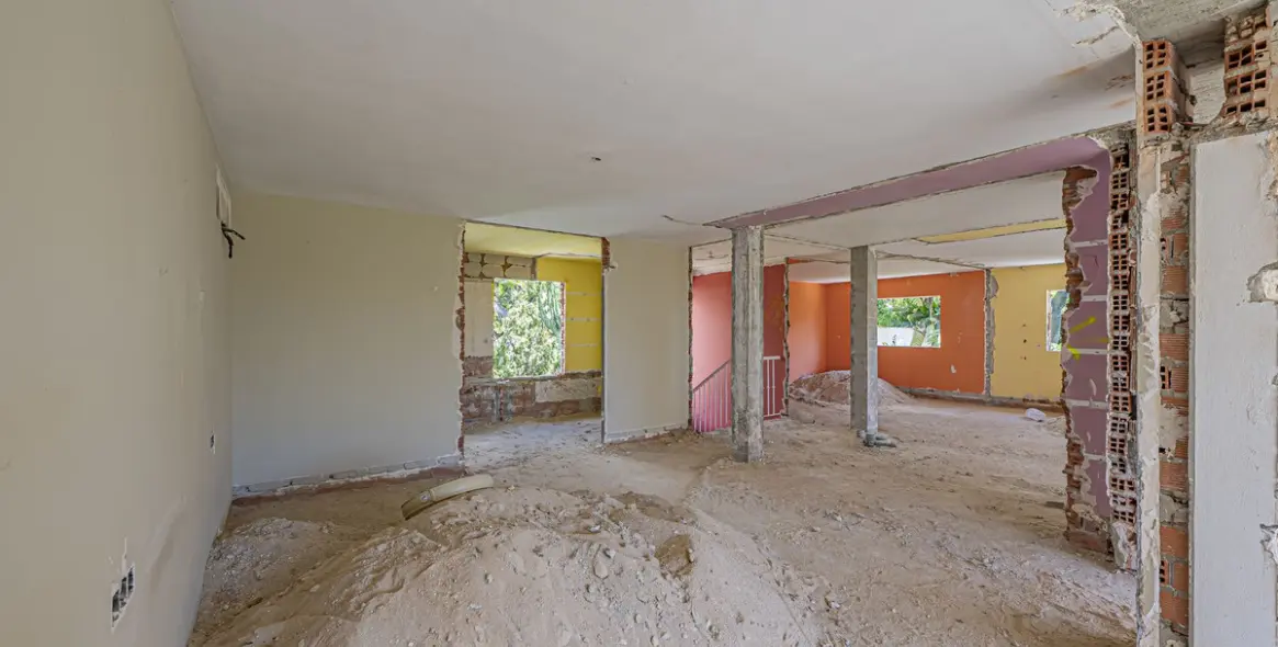 Sale of detached villa in Nagüeles 16