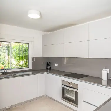 Venta de villa independiente en Elviria