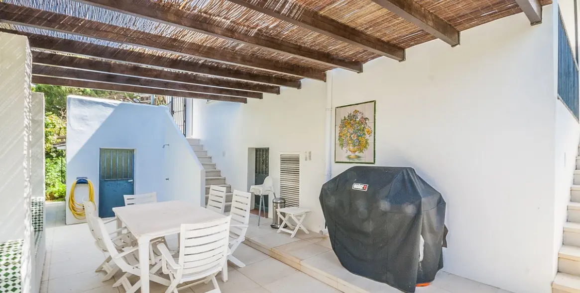 Venta de villa independiente en Elviria 18