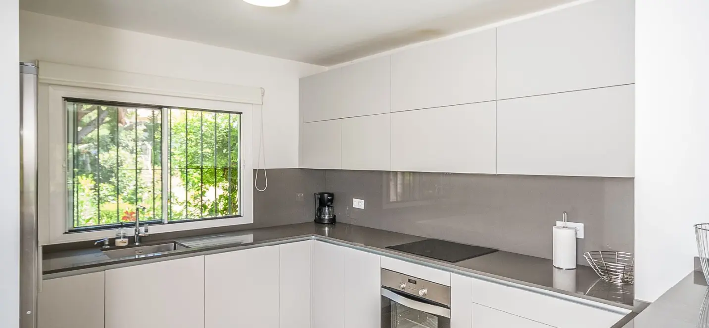 Venta de villa independiente en Elviria 4