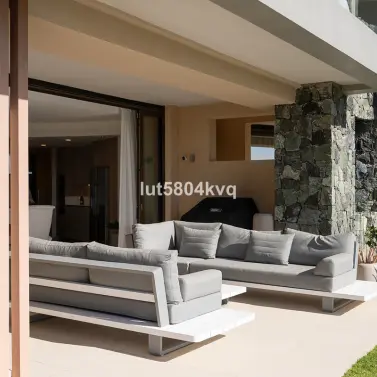 Venta de apartamento en planta baja en Benahavís