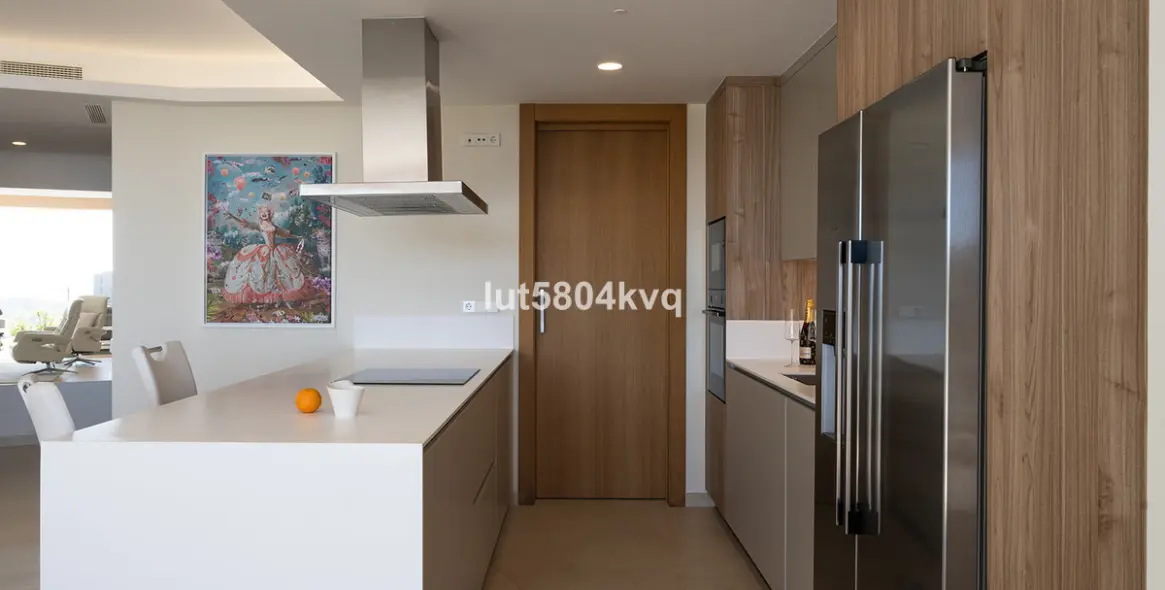 Venta de apartamento en planta baja en Benahavís 6