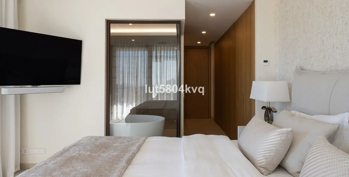 Venta de apartamento en planta baja en Benahavís 8