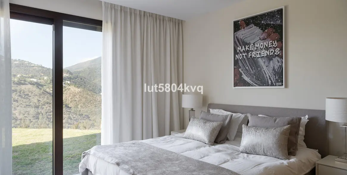 Venta de apartamento en planta baja en Benahavís 9