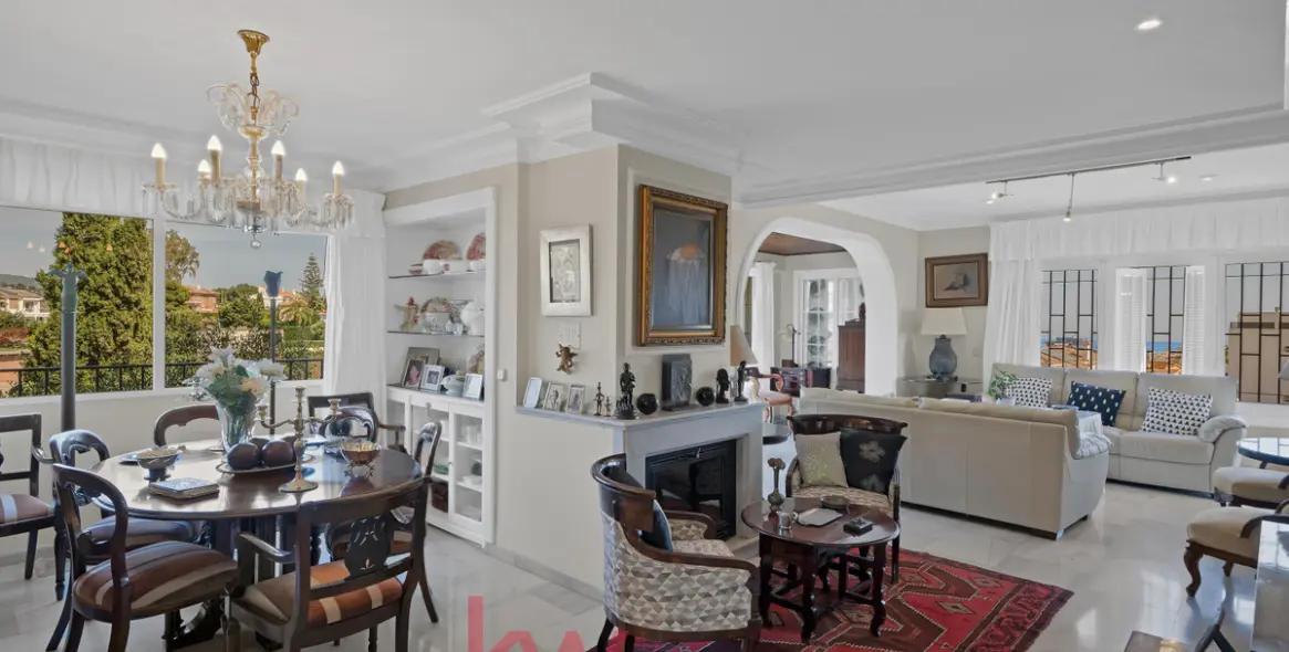 Venta de villa independiente en Cerrado de Calderón - Hacienda Paredes 7
