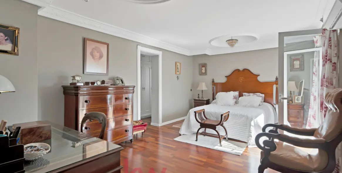 Venta de villa independiente en Cerrado de Calderón - Hacienda Paredes 9