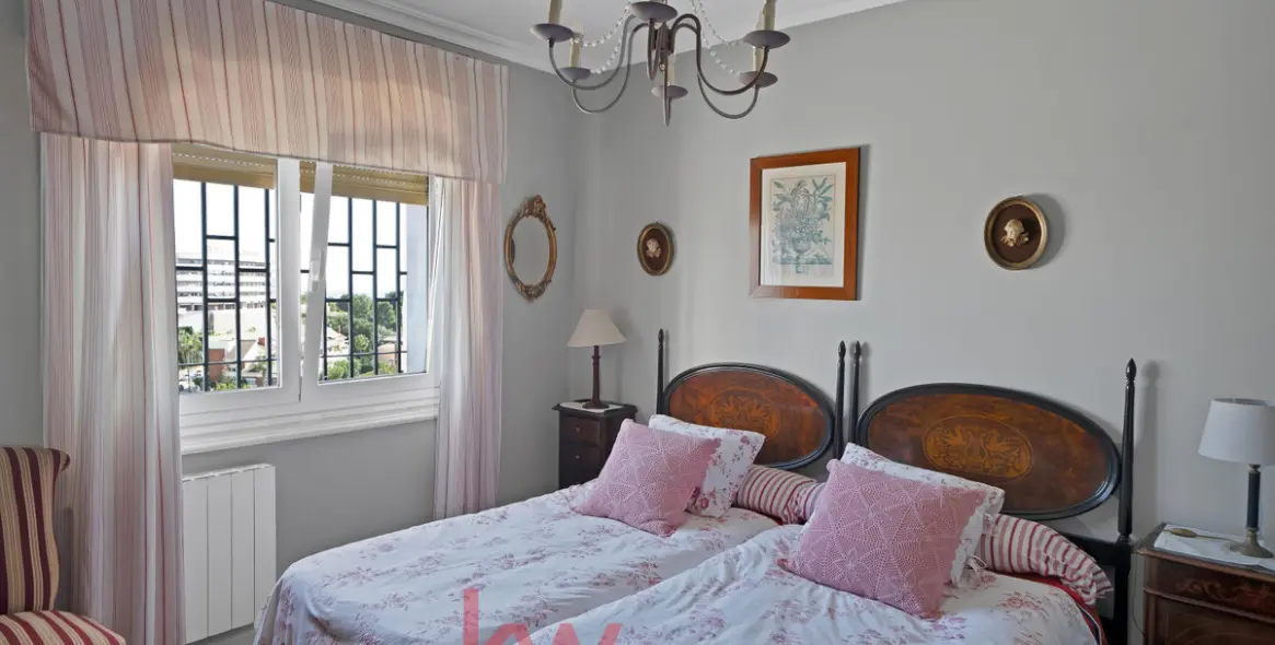 Venta de villa independiente en Cerrado de Calderón - Hacienda Paredes 14