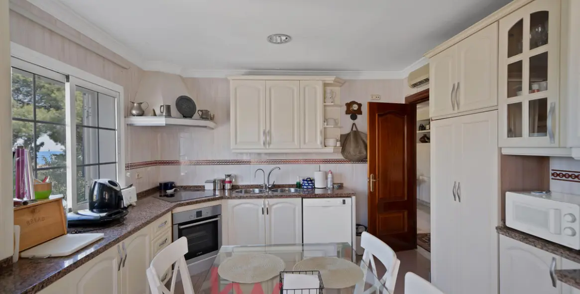 Venta de villa independiente en Cerrado de Calderón - Hacienda Paredes 16