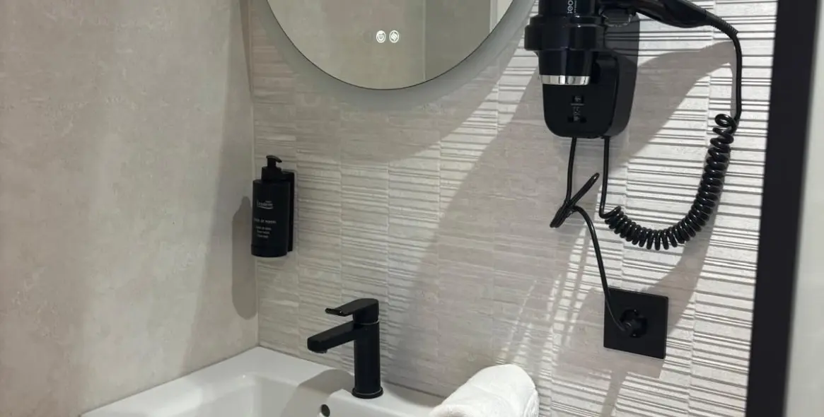 Venta de hotel en San Pedro de Alcántara 2