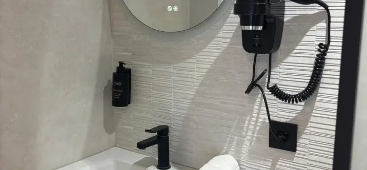 Venta de hotel en San Pedro de Alcántara 1