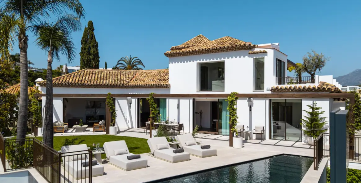 Venta de villa independiente en Benahavís 3